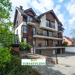 https://rezydencja-wind-rose-luxury-aparthotel.sopothotels.com